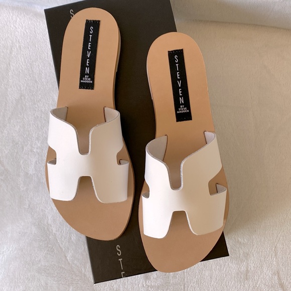BNWOT Steven by Steve Madden Greece Leather Sandals. - Picture 1 of 6